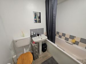 Photo 9- click for photo gallery